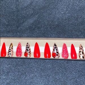 Custom made Nails by Make Up Your Mind Spa🔥20p set